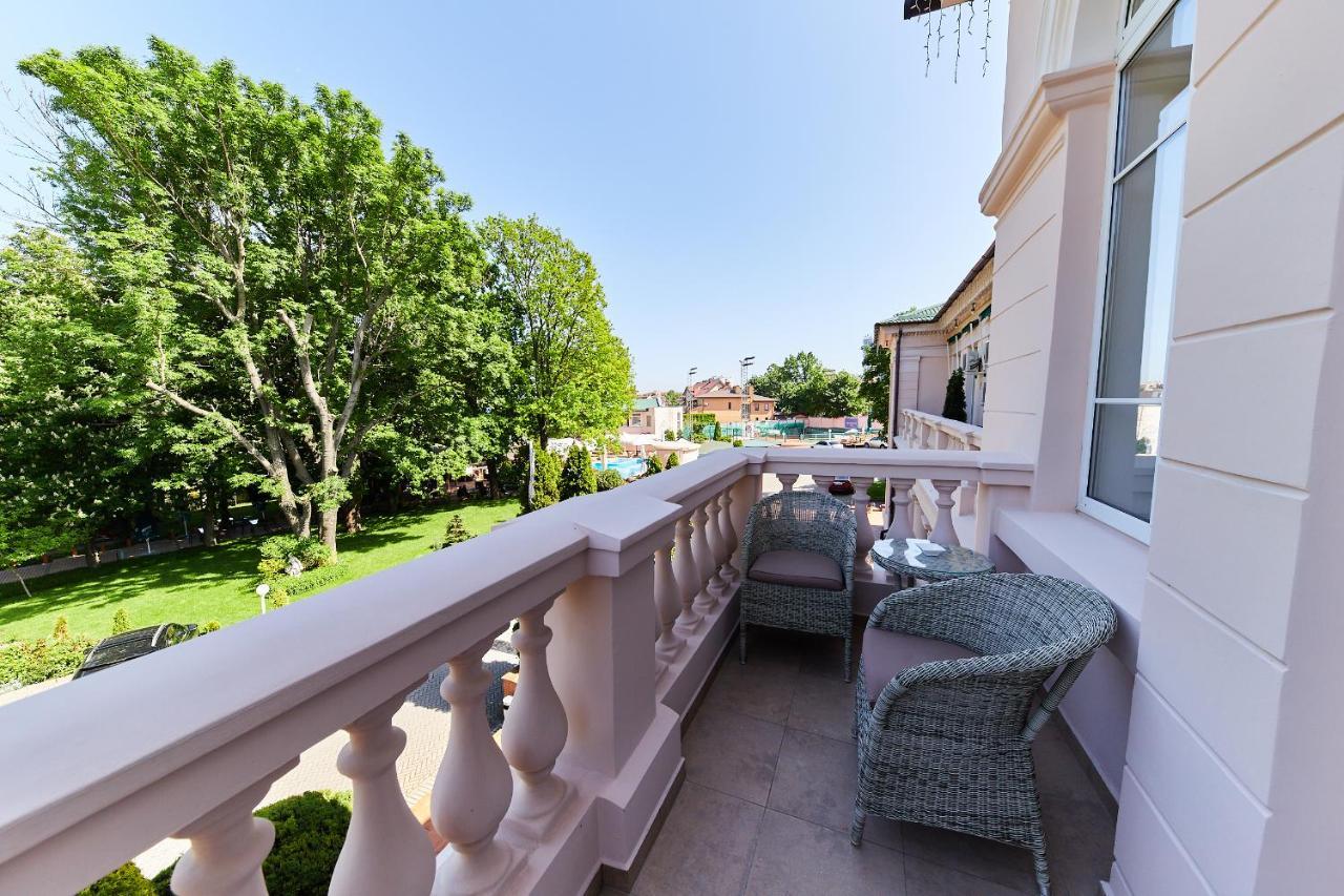 Arcadia Plaza Hotel Odessa Ngoại thất bức ảnh