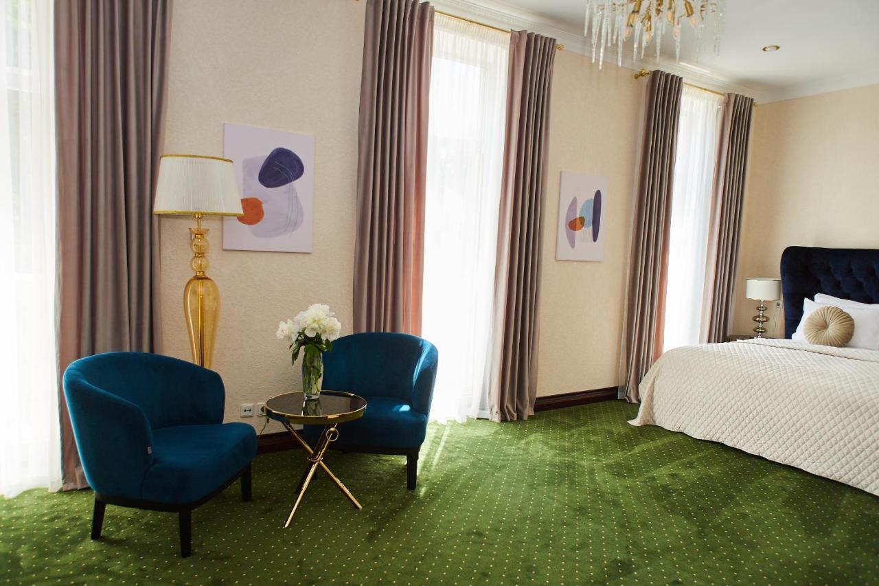 Arcadia Plaza Hotel Odessa Ngoại thất bức ảnh