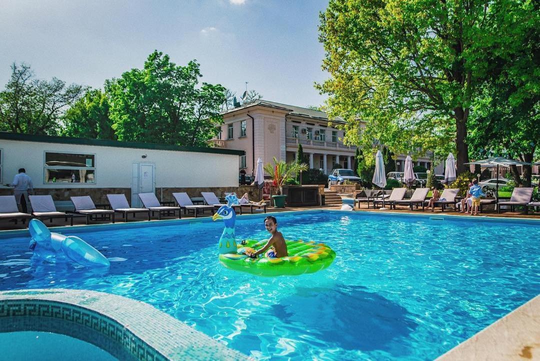 Arcadia Plaza Hotel Odessa Ngoại thất bức ảnh