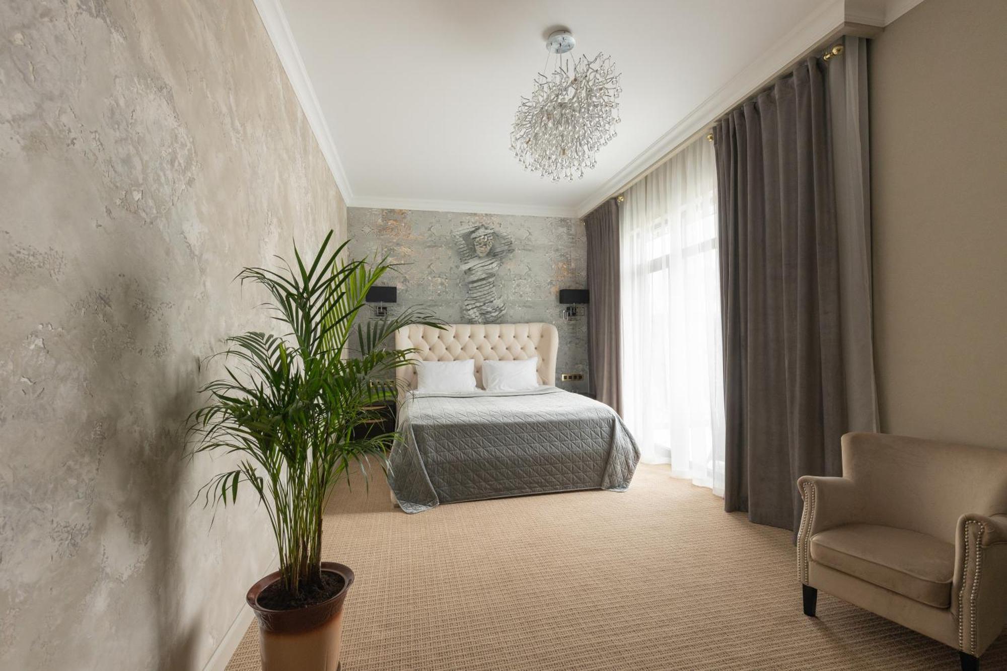 Arcadia Plaza Hotel Odessa Ngoại thất bức ảnh